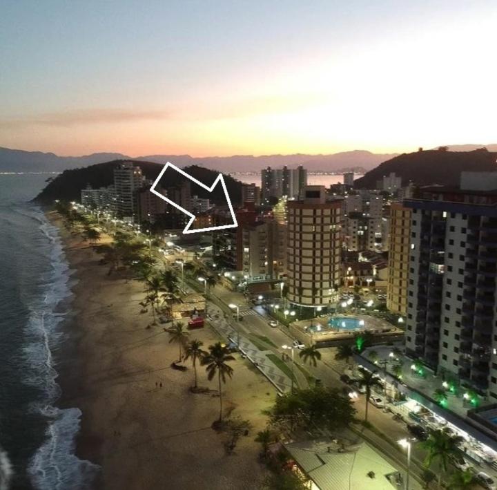 Ap Na Avenida Da Praia Caraguatatuba Eksteriør billede